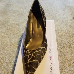 Ladies Animal Print Pumps